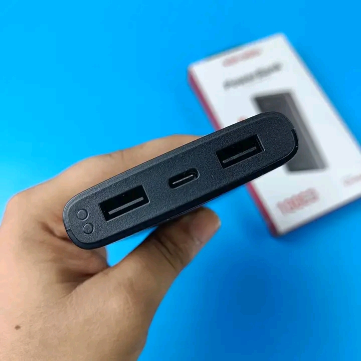 Portable Power Bank 10000mAh – Dual USB & Type-C