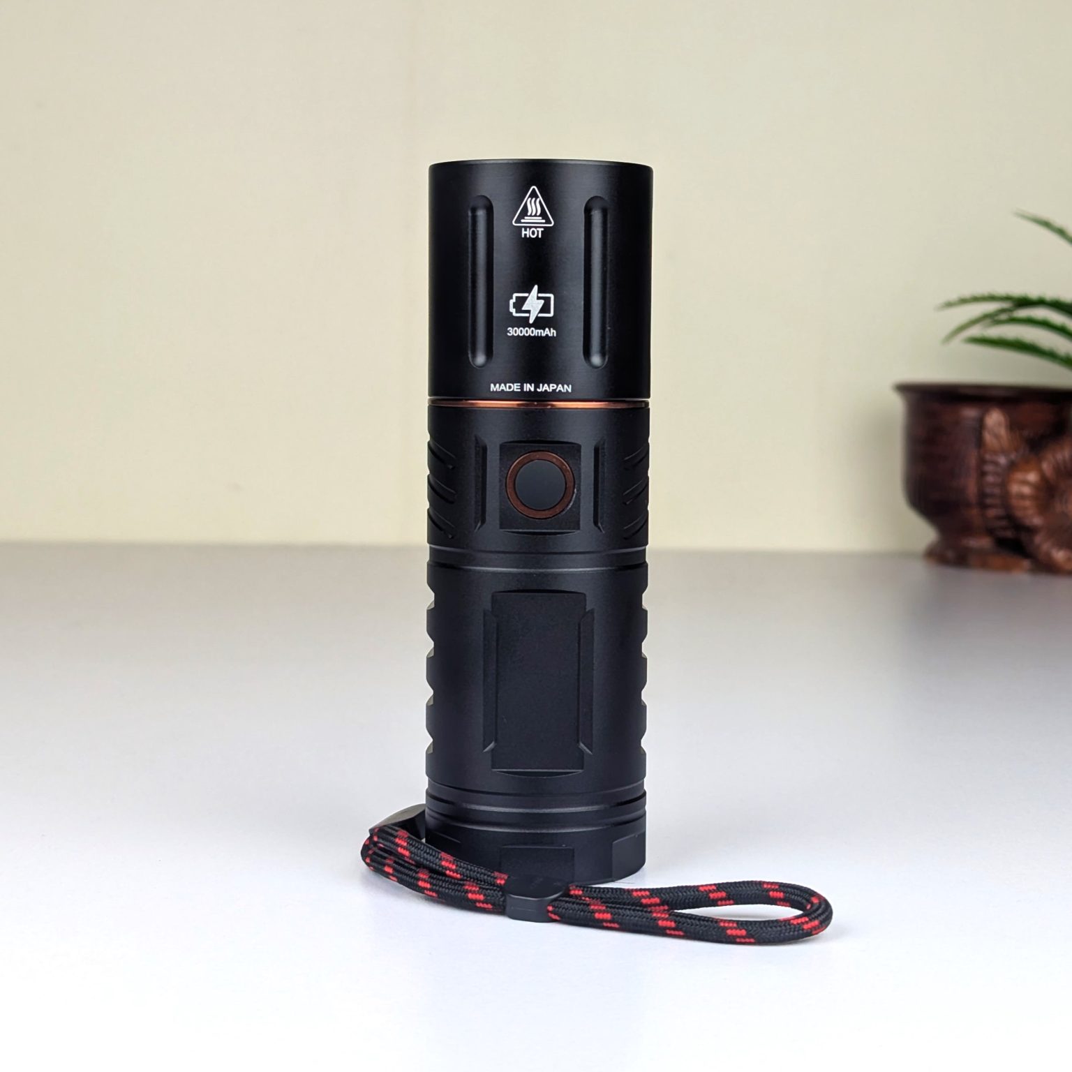 High Capacity 4500mAh Flashlight – Made in Japan